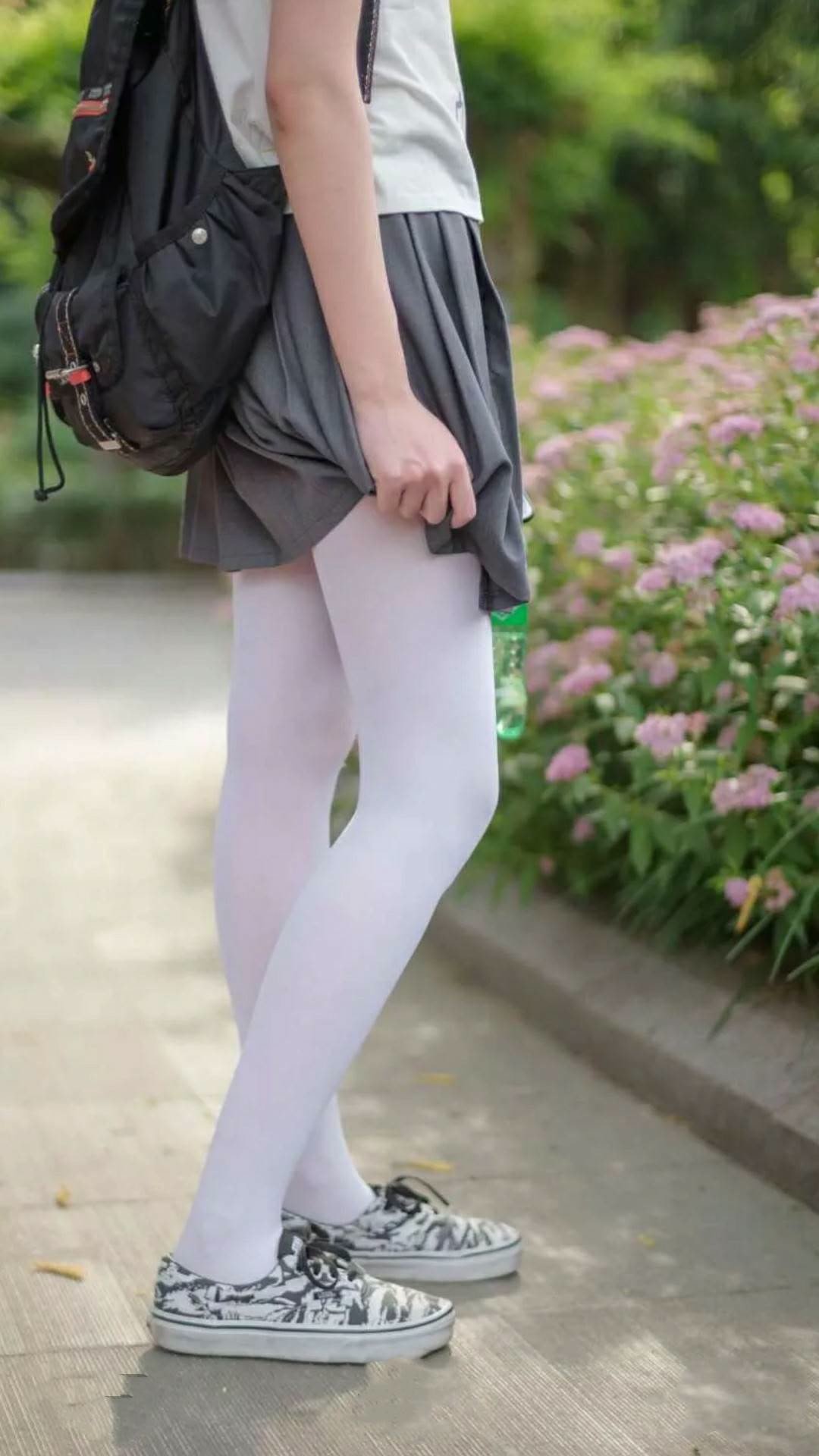 水上比拼+湖畔市集,赛事之外更精彩