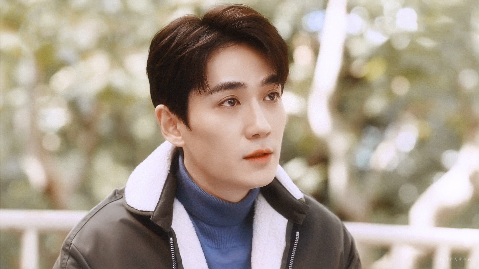 爱游戏体育app-英超激烈未止：悬念环环相扣，精彩无限！，英超bha