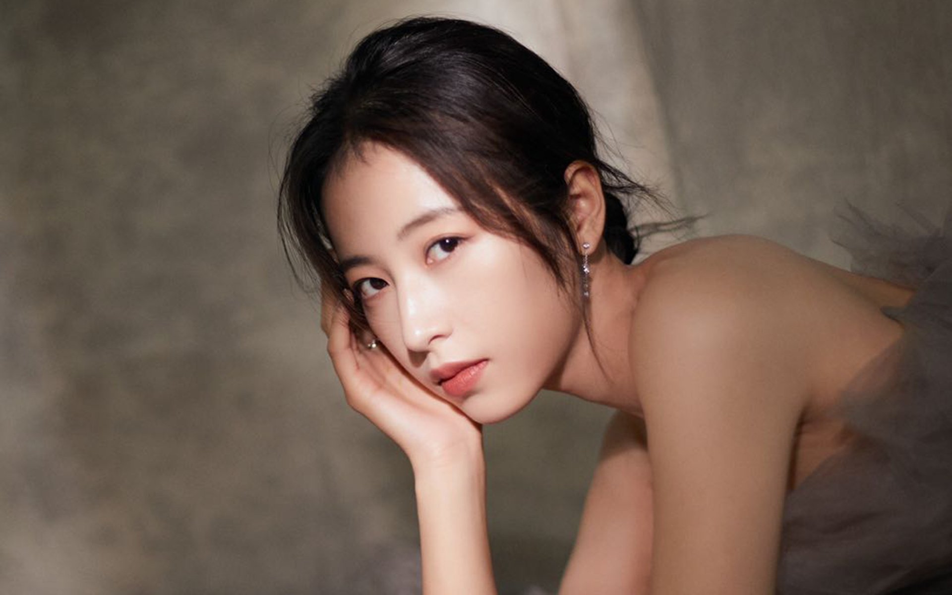 高尔的爆发力和传球配合,助袋鼠队稳定发挥,打高尔球的好处